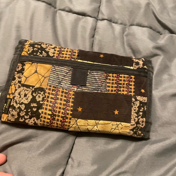 Bella Taylor Patchwork Women's Wallet - Black and Tan - Picture 4 of 6